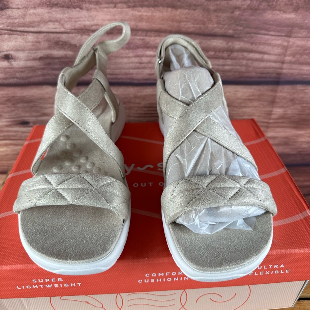 NIB Easy Spirit women’s sandals size‎ 10M - Picture 5 of 6